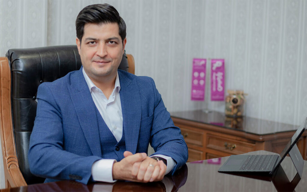 مظاهر مرجانی، بنیان‌گذار شرکت پارمیس / تأمین منابع انسانی سخت‌تر از منابع دیگر است