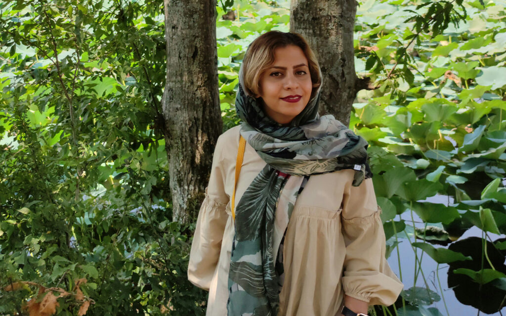 گفت‌وگو با حمیده‌‌سادات نعمتی، هم‌بنیان‌گذار ناردون؛ کسب‌وکاری برای هدیه‌دادن کتاب / ترویج کتاب با کمک طراحی‌های نوآورانه