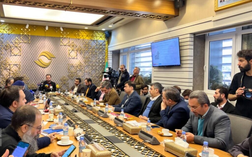 اپراتورها در نشست خبری با قائم‌مقام وزیر ارتباطات مطرح کردند / با وجود هزینه‌ها افزایش نرخ تعرفه‌های اینترنت باید انجام می‌گرفت